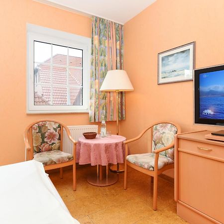 Hotel-Pension Stoertebeker Bensersiel Ngoại thất bức ảnh