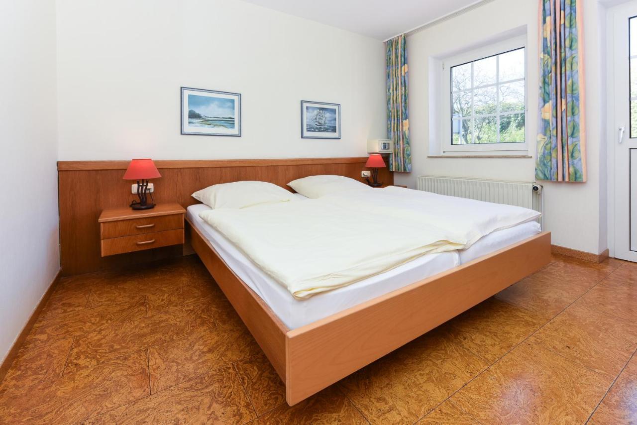 Hotel-Pension Stoertebeker Bensersiel Ngoại thất bức ảnh