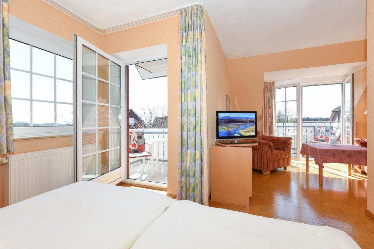 Hotel-Pension Stoertebeker Bensersiel Ngoại thất bức ảnh