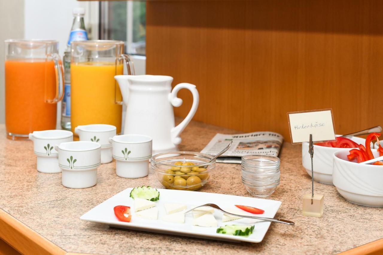 Hotel-Pension Stoertebeker Bensersiel Ngoại thất bức ảnh