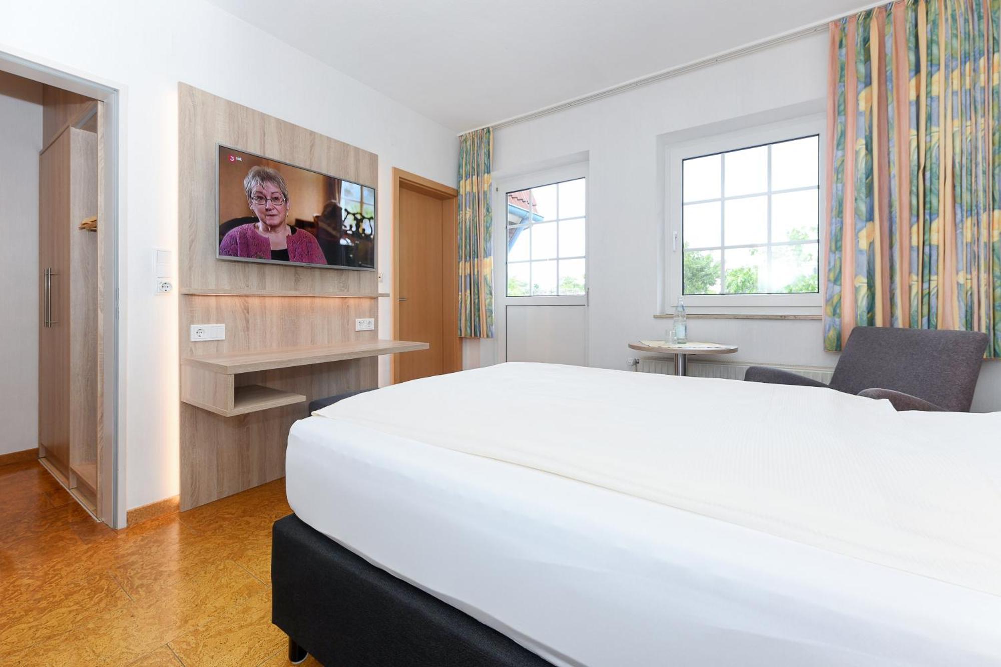 Hotel-Pension Stoertebeker Bensersiel Ngoại thất bức ảnh